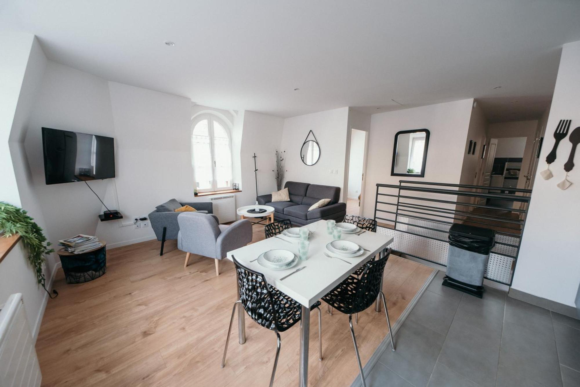 Appartement De Thomas Шарлевиль-Мезьер Экстерьер фото
